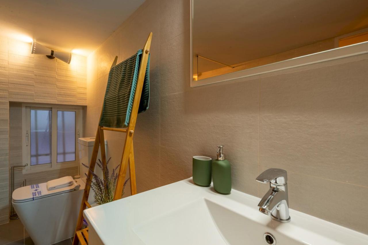 1 Bedroom 1 Bathroom Furnished - Lavapies - Duplex Madrid Esterno foto